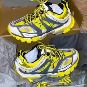 Balenciaga Track Sneaker *Size 40*